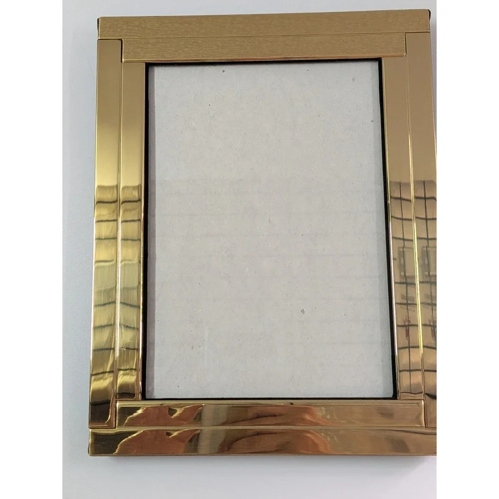 Gold Tone Metal Tiered Border Picture Frame Polished Modern Tabletop 5x7 Opening